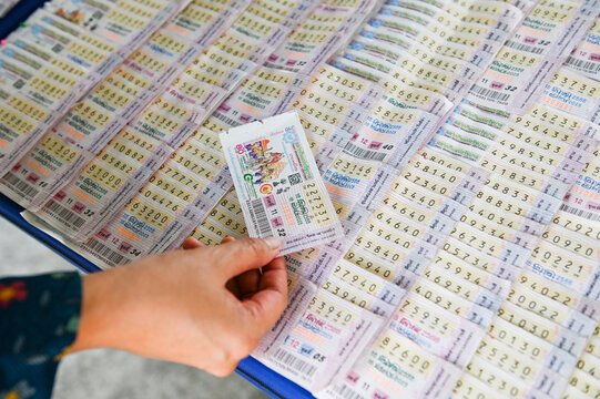 深入解析Canada28组合玩法：开启幸运与财富的新篇章